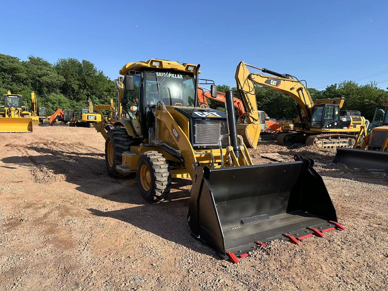 CATERPILLAR 420F2 - Traktorgraver: bilde 3 CATERPILLAR 420F2 - Traktorgraver: bilde 3