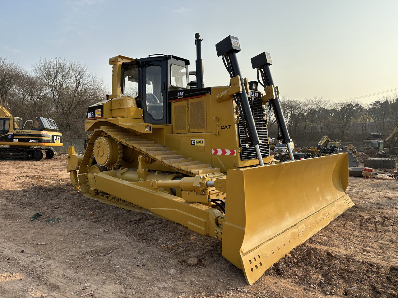 CATERPILLAR D8R - Bulldozer: bilde 2 CATERPILLAR D8R - Bulldozer: bilde 2