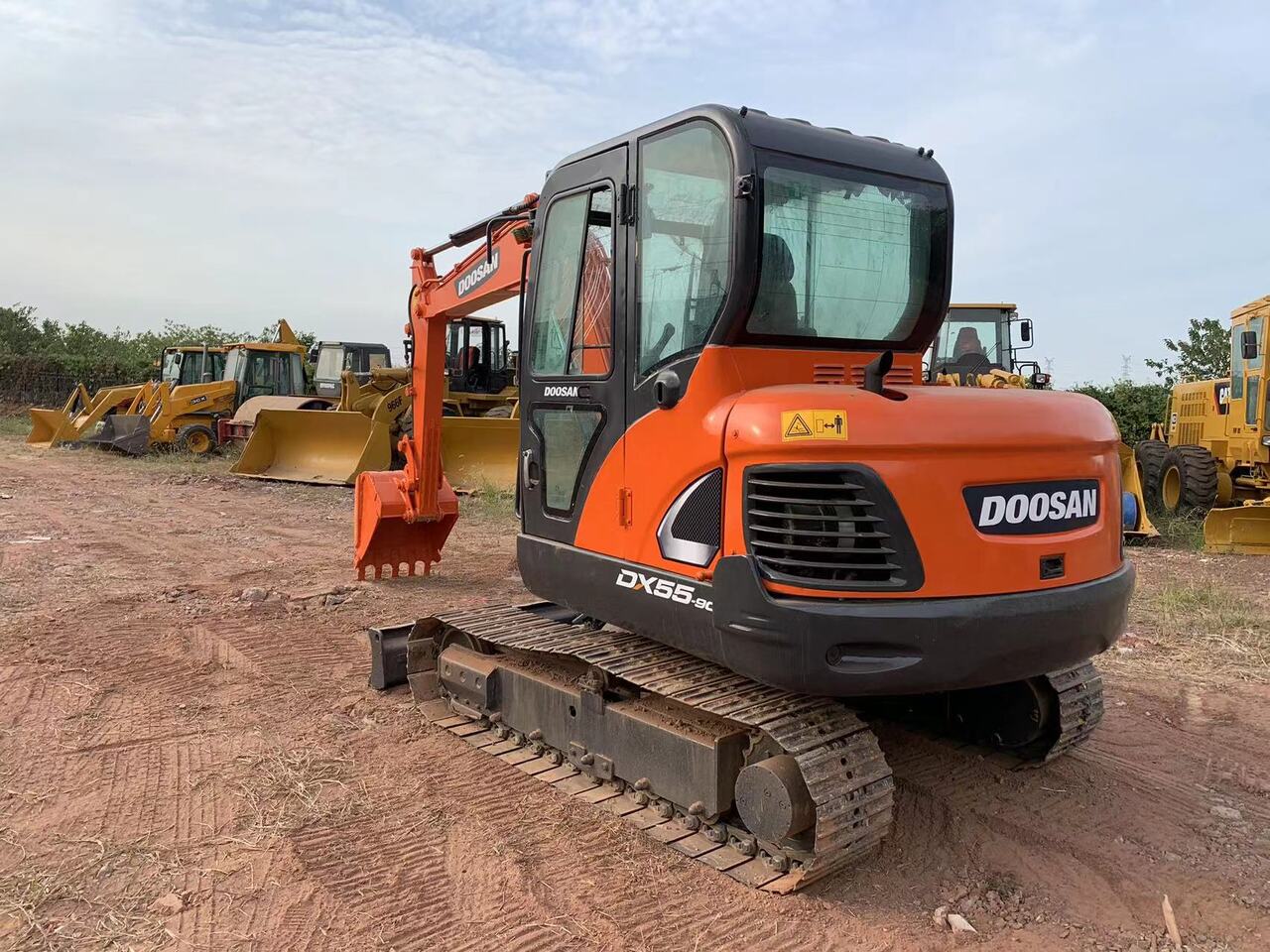 DOOSAN DX55 excavator - Gravemaskin: bilde 2 DOOSAN DX55 excavator - Gravemaskin: bilde 2
