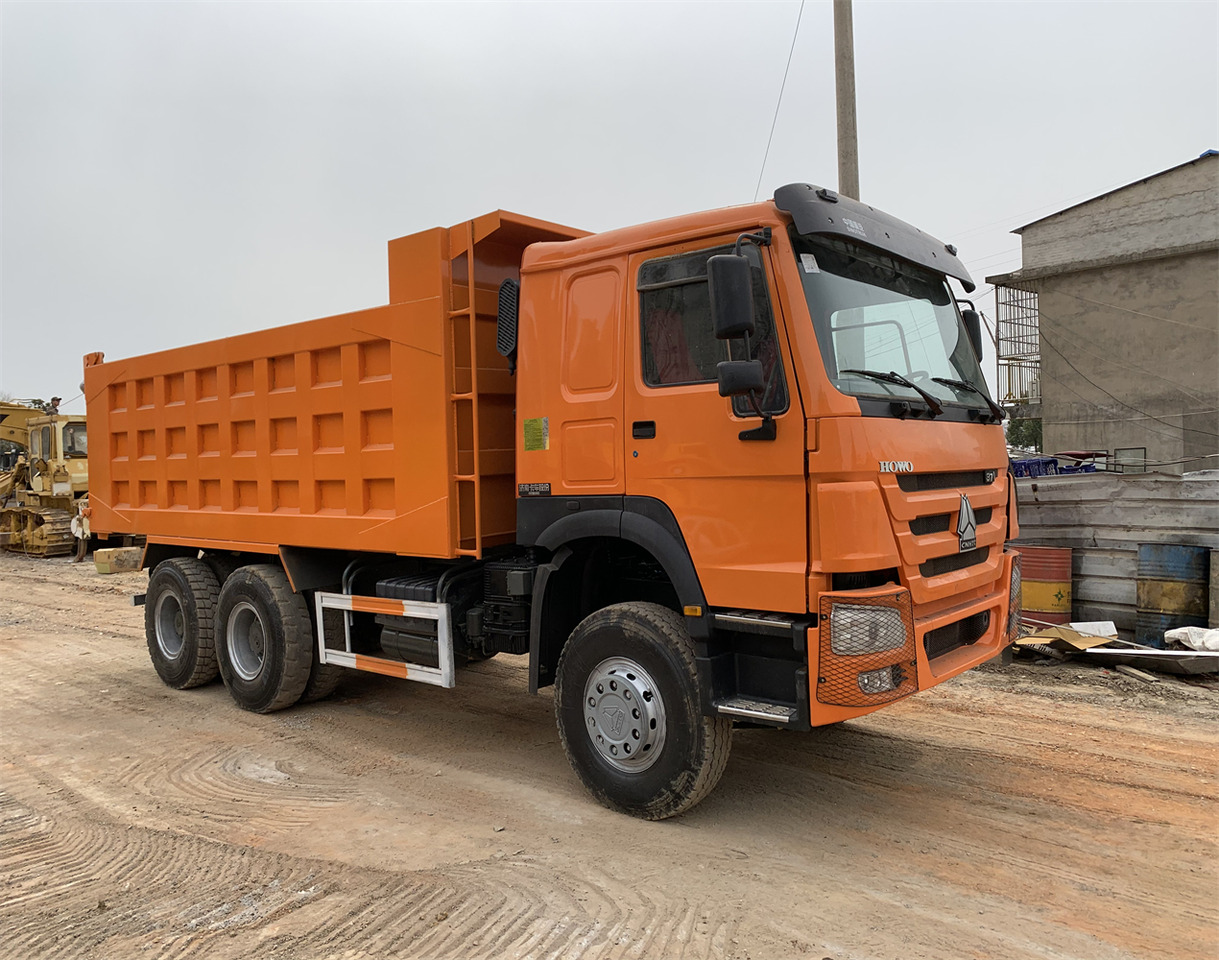 HOWO 371hp - Tippbil: bilde 4 HOWO 371hp - Tippbil: bilde 4
