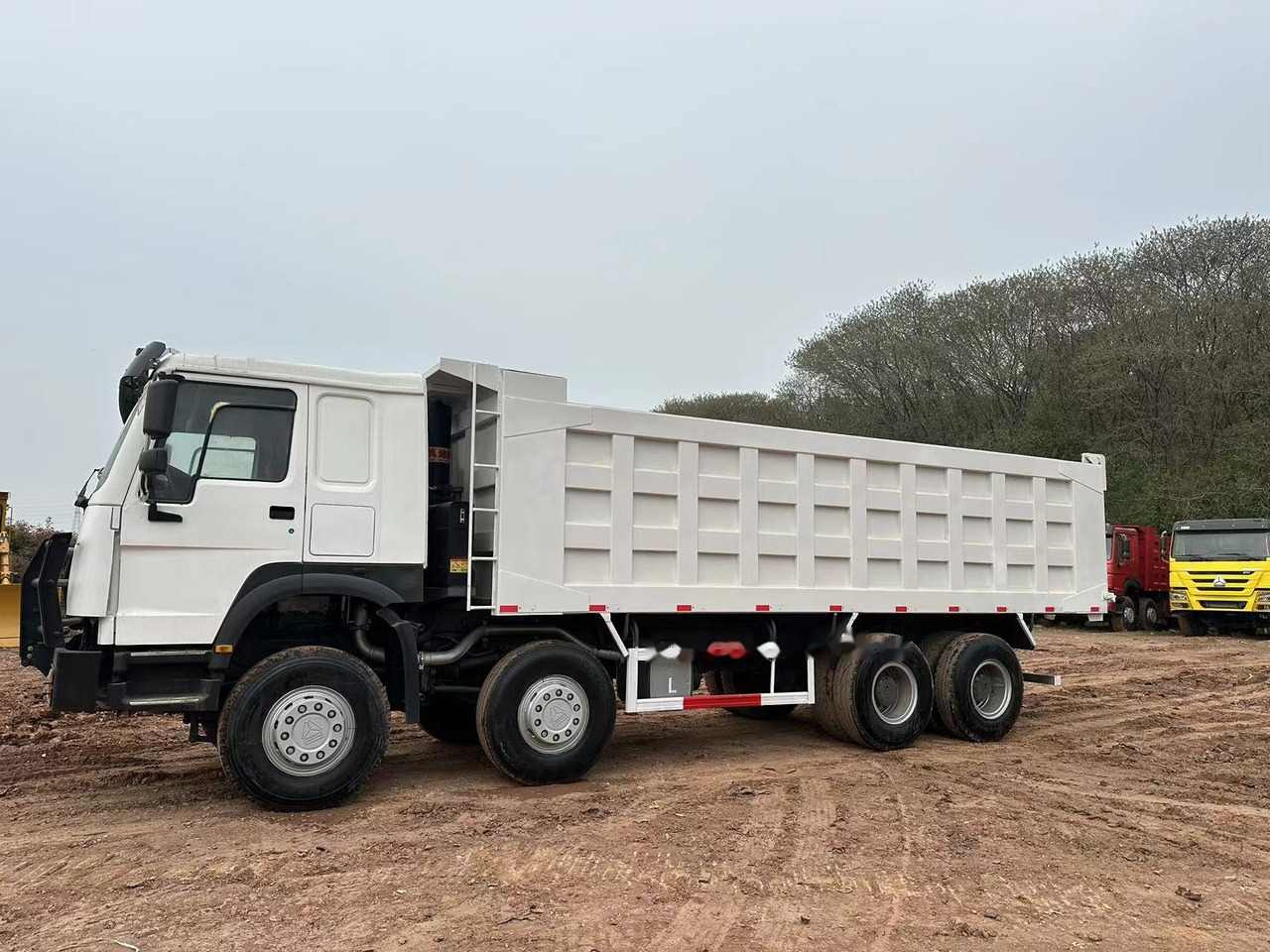 SINOTRUK HOWO 371 with Bumper - Tippbil: bilde 5 SINOTRUK HOWO 371 with Bumper - Tippbil: bilde 5