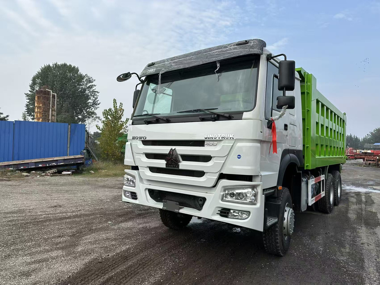 SINOTRUK HOWO 400HP 6X4 Tipper Truck - Tippbil: bilde 2 SINOTRUK HOWO 400HP 6X4 Tipper Truck - Tippbil: bilde 2