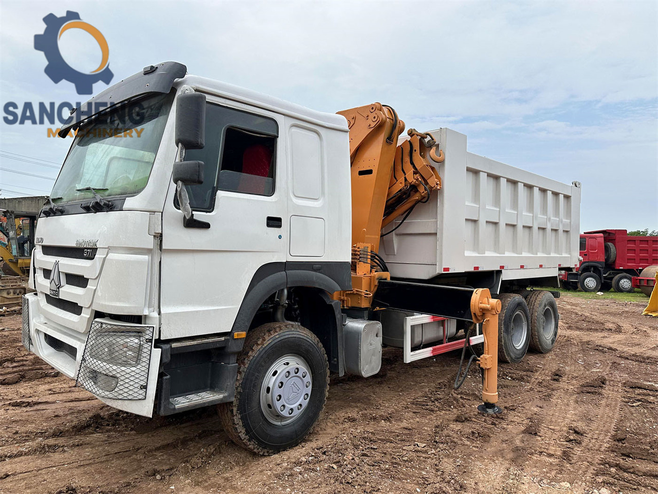 SINOTRUK Howo 371 6x4 crane truck - Kranbil: bilde 1 SINOTRUK Howo 371 6x4 crane truck - Kranbil: bilde 1