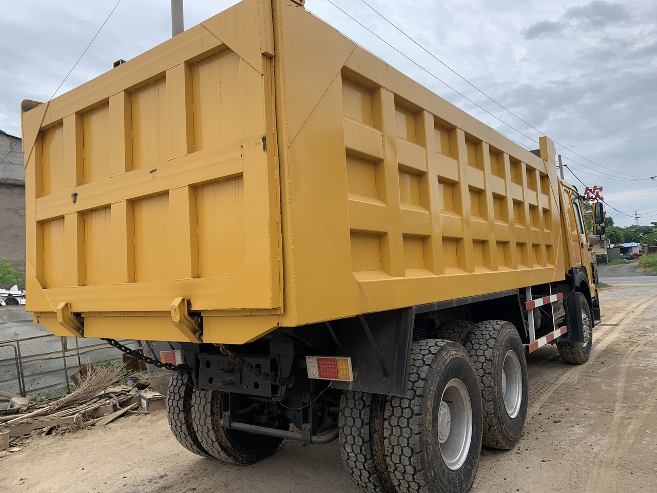 SINOTRUK Howo Dump truck 371 - Tippbil: bilde 2 SINOTRUK Howo Dump truck 371 - Tippbil: bilde 2