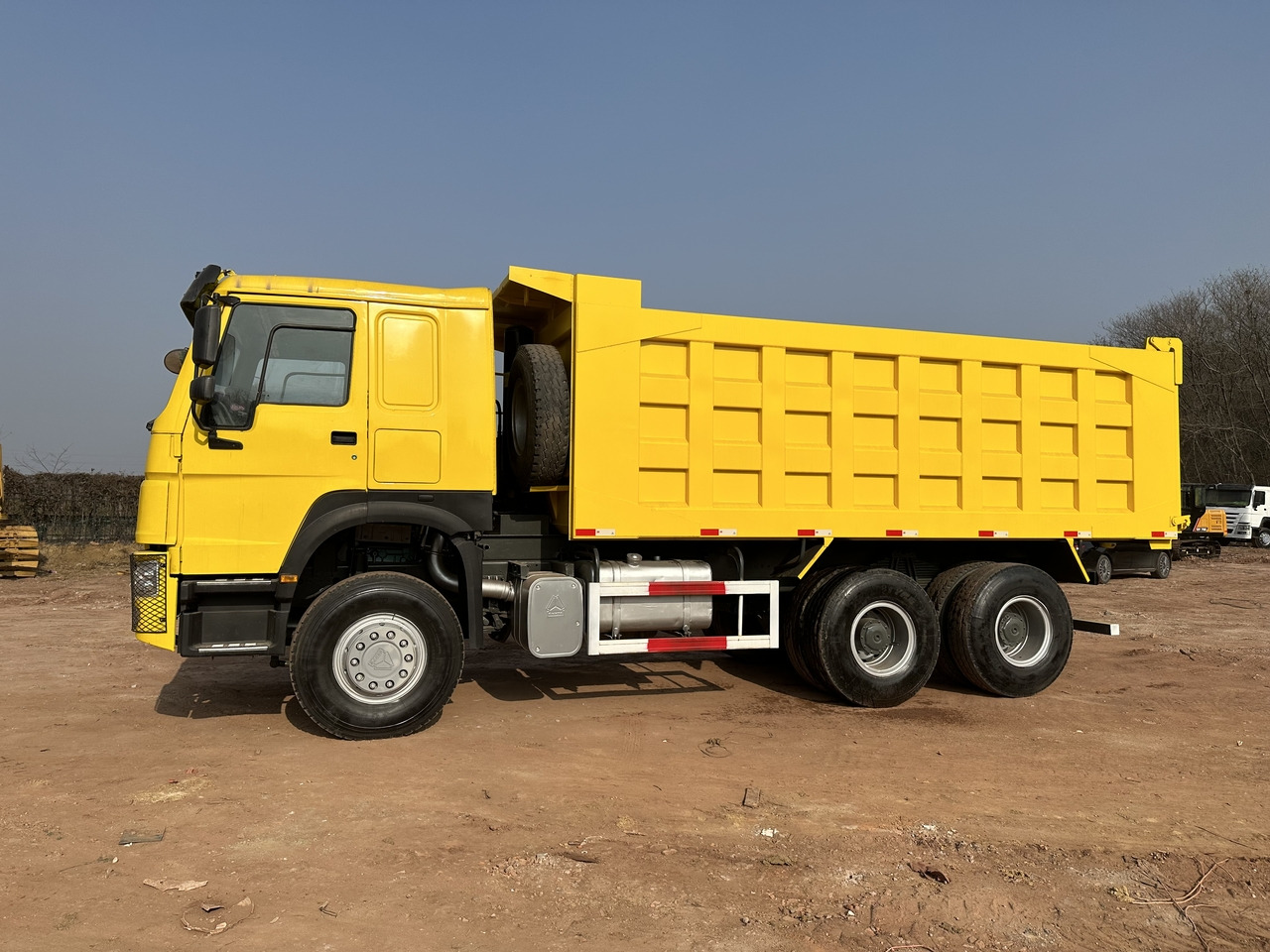 SINOTRUK Howo Dump truck 371 - Tippbil: bilde 3 SINOTRUK Howo Dump truck 371 - Tippbil: bilde 3