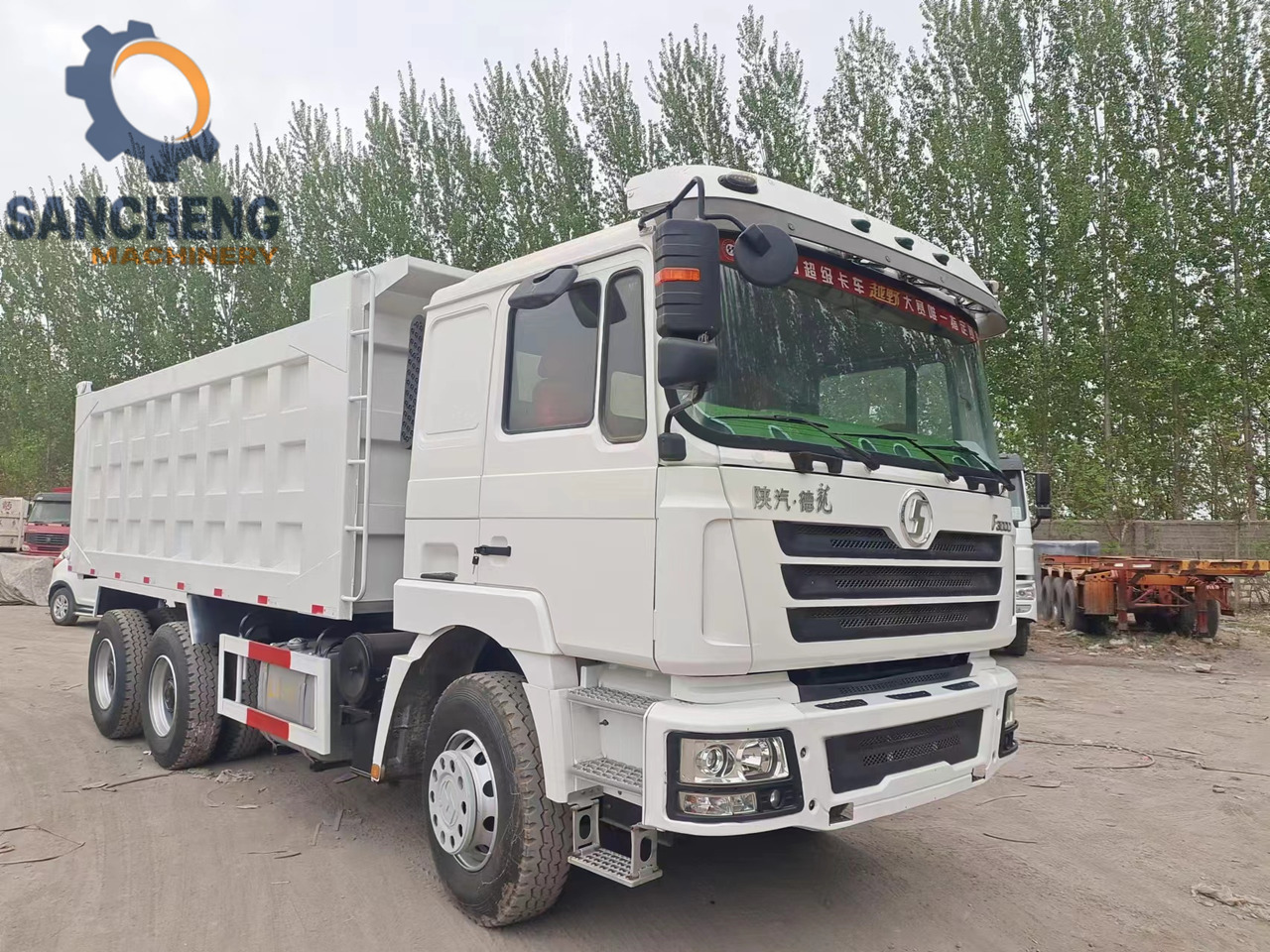 Tippbil for transport av bulk materialer Shacman F3000: bilde 9 Tippbil for transport av bulk materialer Shacman F3000: bilde 9