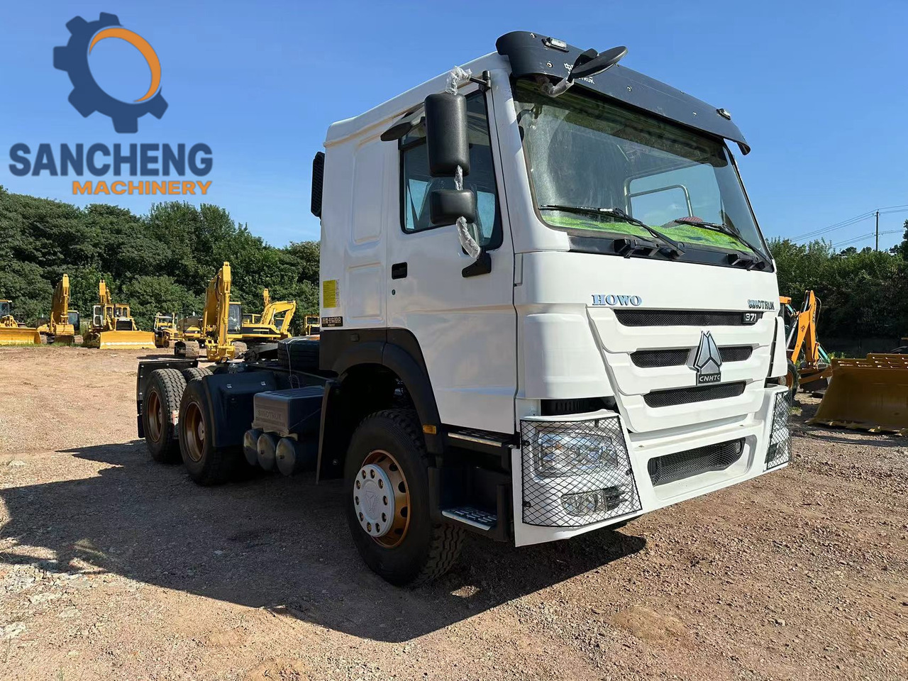 SINOTRUK HOWO Truck Head 371 - Trekkvogn: bilde 1 SINOTRUK HOWO Truck Head 371 - Trekkvogn: bilde 1