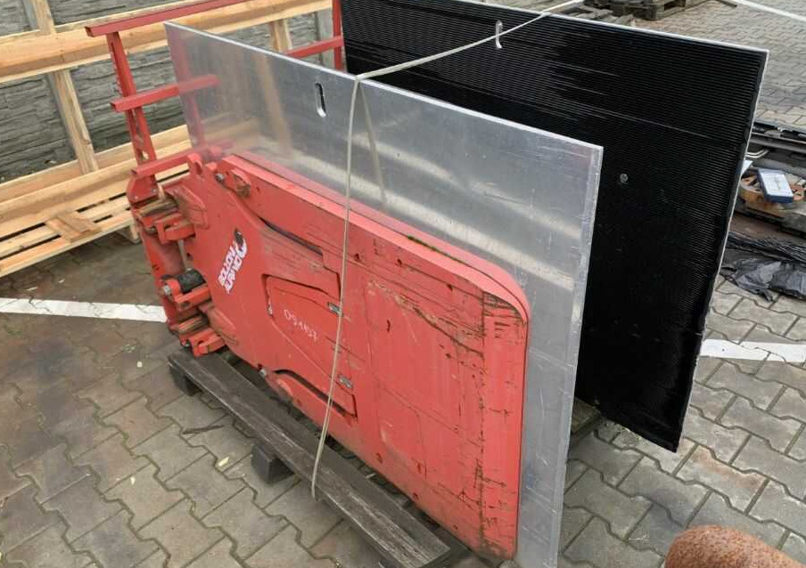 Auramo KS12C6A, Kartonklammer - Klemme for Materialhåndteringsutstyr: bilde 2 Auramo KS12C6A, Kartonklammer - Klemme for Materialhåndteringsutstyr: bilde 2