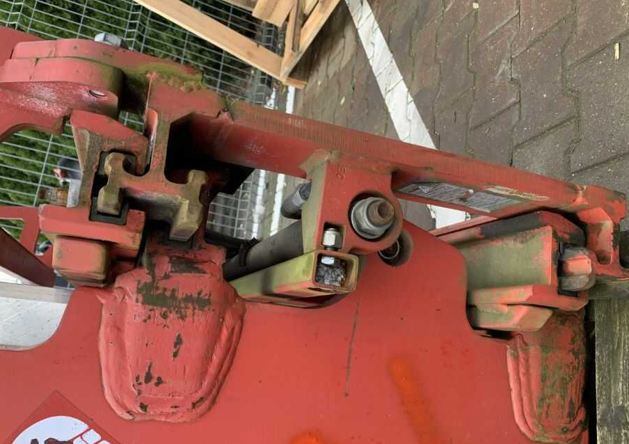 Auramo KS12C6A, Kartonklammer - Klemme for Materialhåndteringsutstyr: bilde 5 Auramo KS12C6A, Kartonklammer - Klemme for Materialhåndteringsutstyr: bilde 5