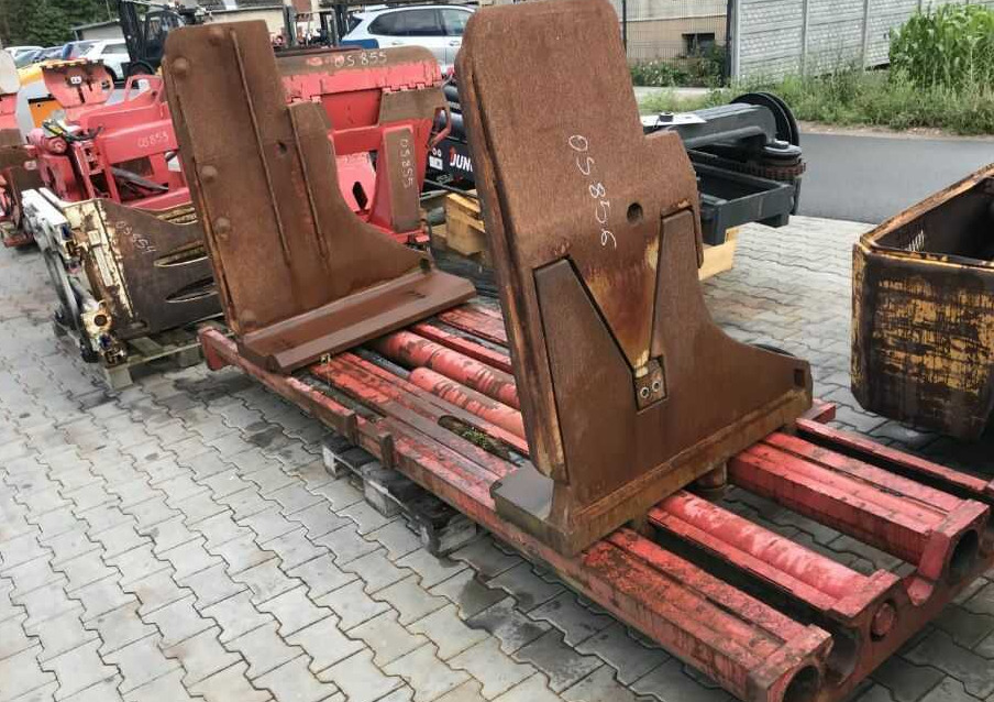 Auramo P-800LE - Klemme for Gaffeltruck: bilde 1 Auramo P-800LE - Klemme for Gaffeltruck: bilde 1