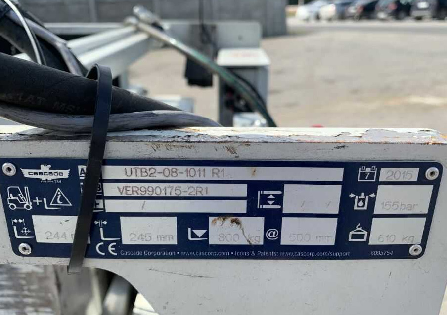 Cascade UTB2-08-1011 R1, Kartonklammer - Klemme for Materialhåndteringsutstyr: bilde 1 Cascade UTB2-08-1011 R1, Kartonklammer - Klemme for Materialhåndteringsutstyr: bilde 1