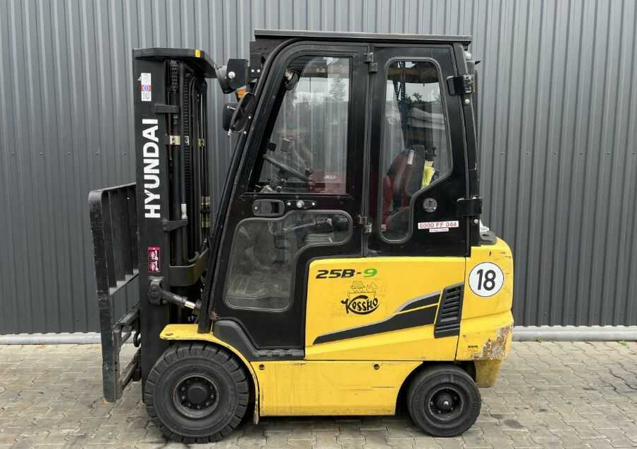 Hyundai 25B-9 - El-truck: bilde 2 Hyundai 25B-9 - El-truck: bilde 2
