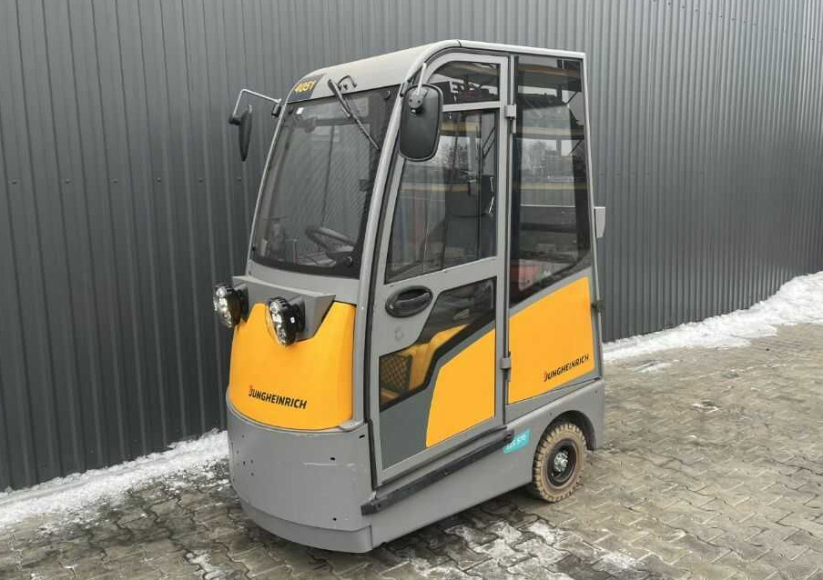 Jungheinrich EZS570 - Elektrisk trekkvogn: bilde 1 Jungheinrich EZS570 - Elektrisk trekkvogn: bilde 1