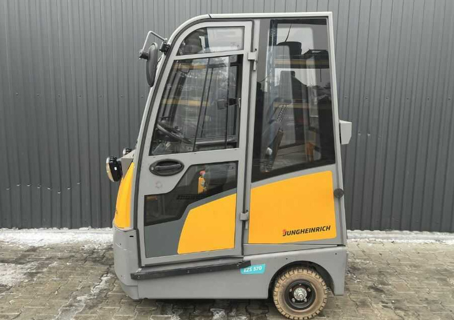 Jungheinrich EZS570 - Elektrisk trekkvogn: bilde 2 Jungheinrich EZS570 - Elektrisk trekkvogn: bilde 2