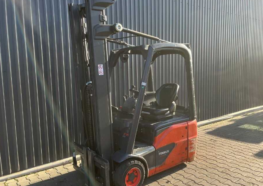 Linde E15-02 - El-truck: bilde 1 Linde E15-02 - El-truck: bilde 1