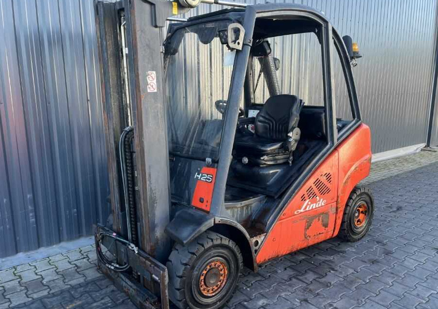 Linde H25D-01 - Dieseltruck: bilde 1 Linde H25D-01 - Dieseltruck: bilde 1