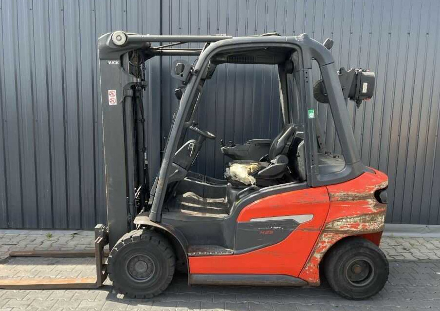 Linde H25D - Dieseltruck: bilde 2 Linde H25D - Dieseltruck: bilde 2