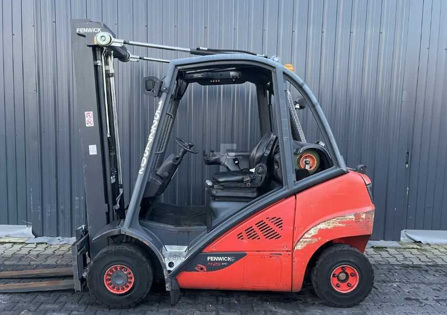Linde H25T-01 - Gasstruck: bilde 2 Linde H25T-01 - Gasstruck: bilde 2