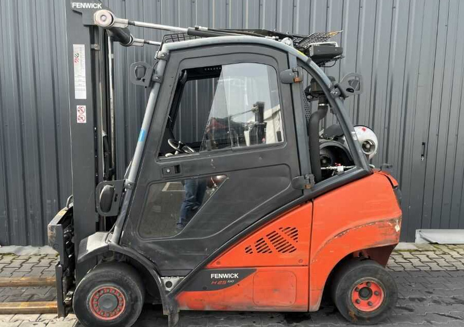 Linde H25T-02 - Gasstruck: bilde 2 Linde H25T-02 - Gasstruck: bilde 2