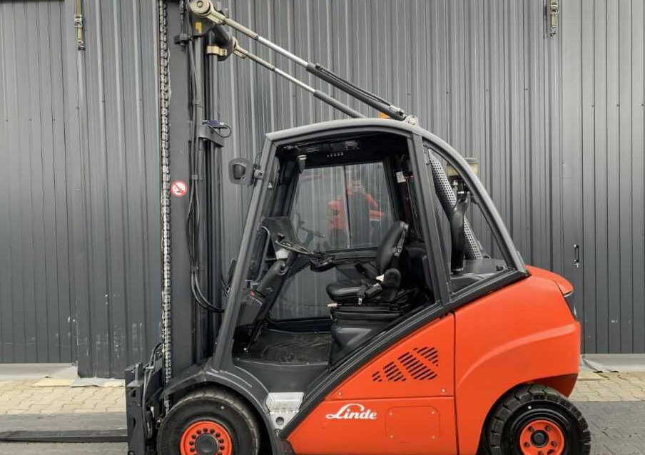 Linde H30D-01 - Dieseltruck: bilde 2 Linde H30D-01 - Dieseltruck: bilde 2