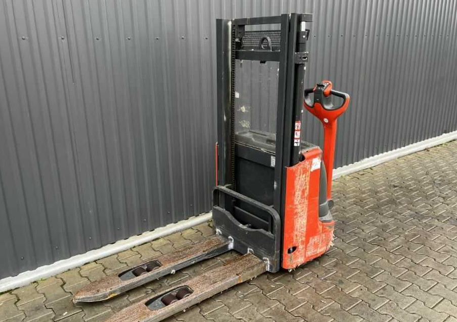 Linde L12 - Stabler: bilde 1 Linde L12 - Stabler: bilde 1