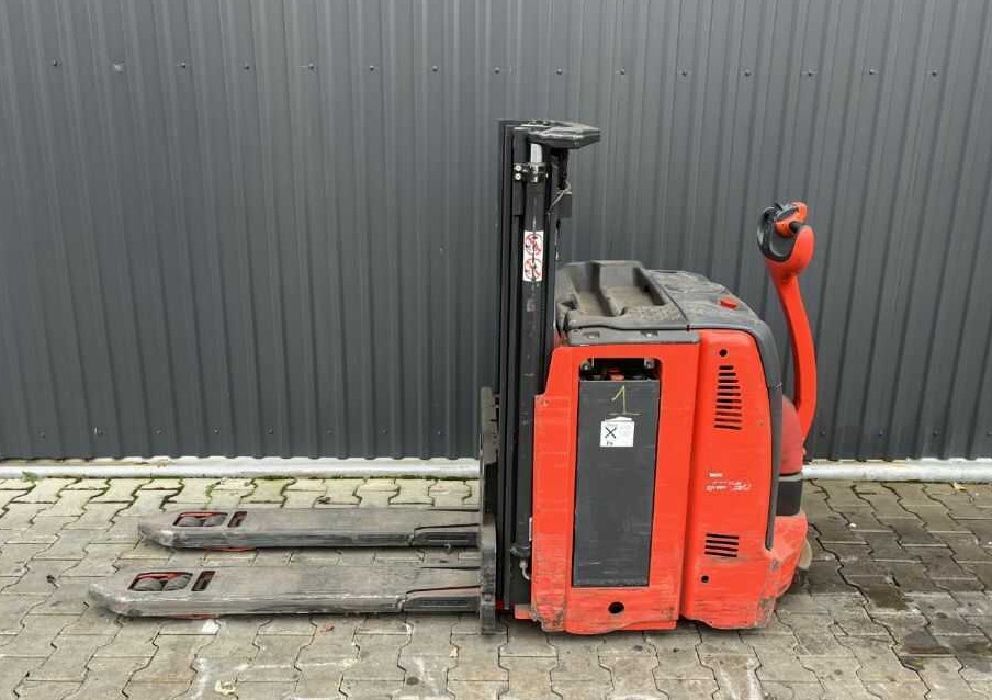 Linde L12L - Stabler: bilde 2 Linde L12L - Stabler: bilde 2