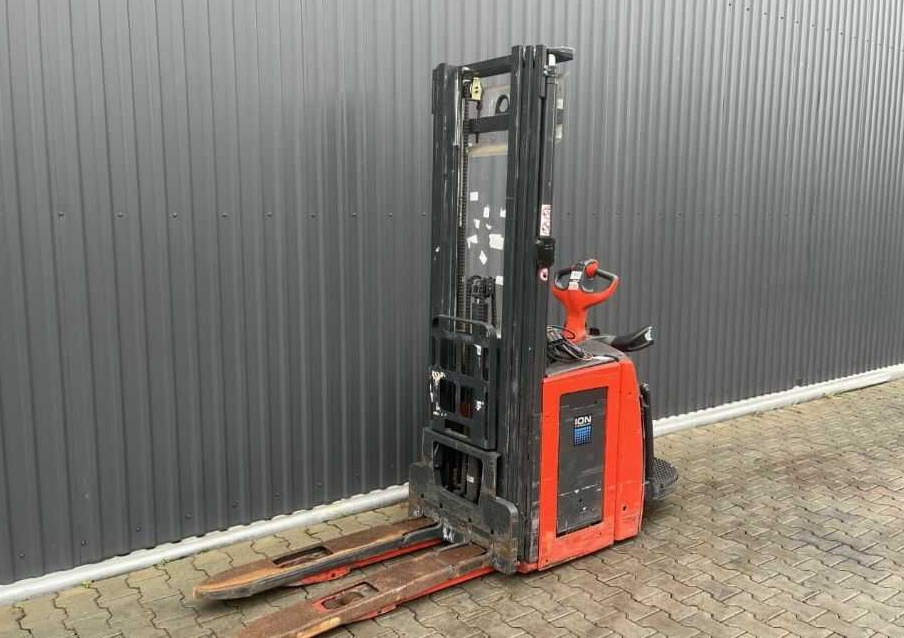 Linde L14APi - Stabler: bilde 1 Linde L14APi - Stabler: bilde 1