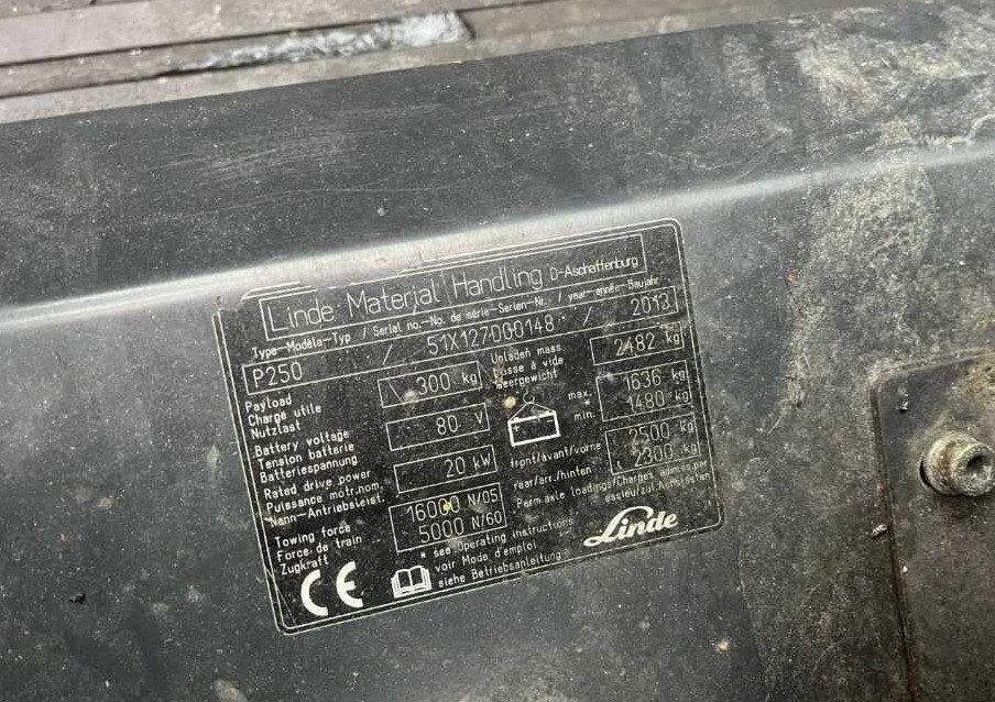 Linde P250 - Elektrisk trekkvogn: bilde 4 Linde P250 - Elektrisk trekkvogn: bilde 4