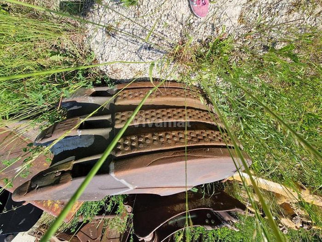 Attache à Axe Attache à Axe de 100 - Skuffe: bilde 3 Attache à Axe Attache à Axe de 100 - Skuffe: bilde 3