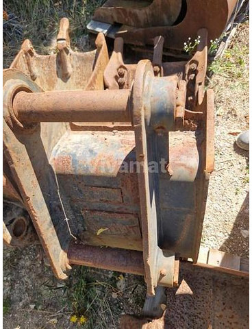 Attache à Axe Attache à Axe de 40 - Skuffe: bilde 3 Attache à Axe Attache à Axe de 40 - Skuffe: bilde 3