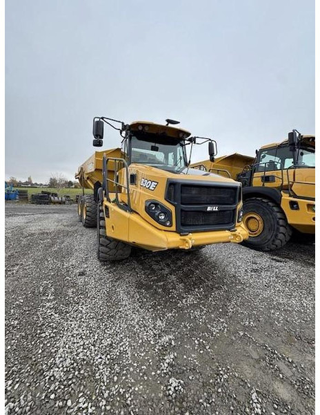 BELL B30E - Tohjulstraktor: bilde 1 BELL B30E - Tohjulstraktor: bilde 1