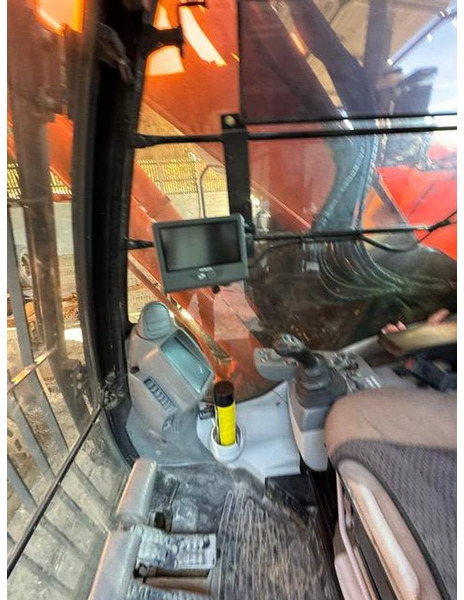 Hitachi ZX225USLC-6 - Beltegraver: bilde 5 Hitachi ZX225USLC-6 - Beltegraver: bilde 5