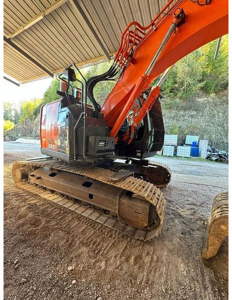 Hitachi ZX225USLC-6 - Beltegraver: bilde 2 Hitachi ZX225USLC-6 - Beltegraver: bilde 2