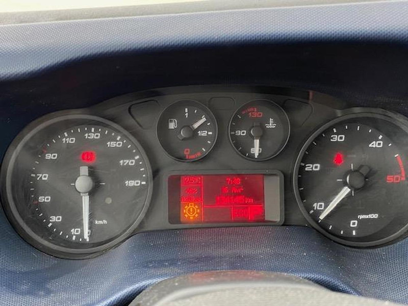 Iveco 35C18 - Varebil med tipp: bilde 1 Iveco 35C18 - Varebil med tipp: bilde 1