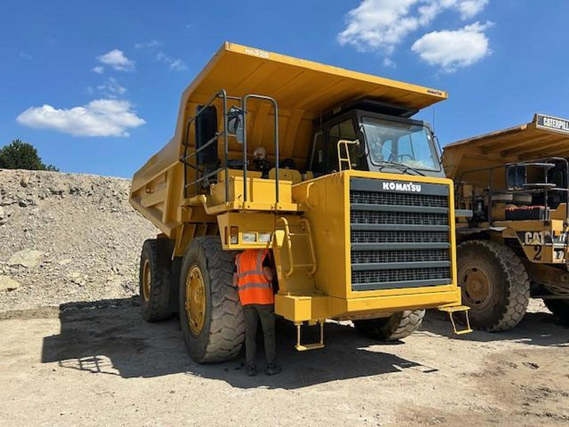Komatsu HD325-6KE - Dumper: bilde 3 Komatsu HD325-6KE - Dumper: bilde 3