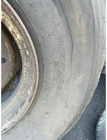 ROUE BRIDGESTONE 65R22.5 M748 - Dekk og felger: bilde 4 ROUE BRIDGESTONE 65R22.5 M748 - Dekk og felger: bilde 4