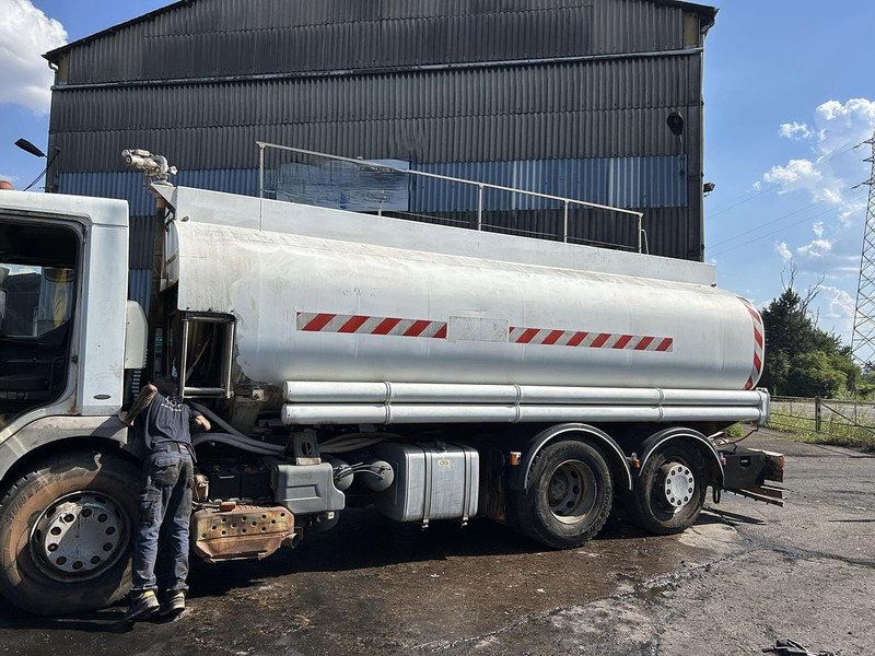 Renault 320 - Tankbil: bilde 5 Renault 320 - Tankbil: bilde 5
