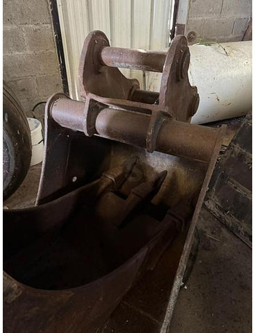 Volvo EC220 - Skuffe: bilde 2 Volvo EC220 - Skuffe: bilde 2