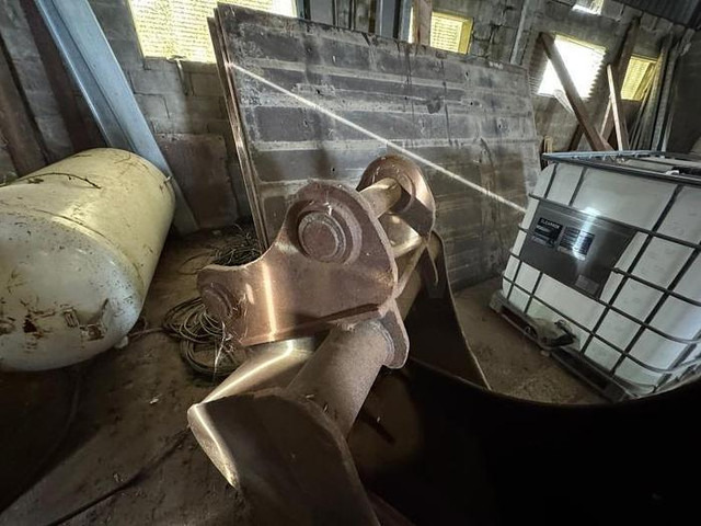 Volvo EC220 - Skuffe: bilde 4 Volvo EC220 - Skuffe: bilde 4