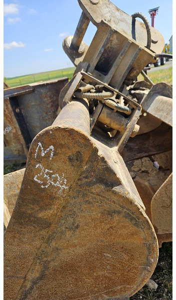 Volvo EW160 - Skuffe: bilde 1 Volvo EW160 - Skuffe: bilde 1