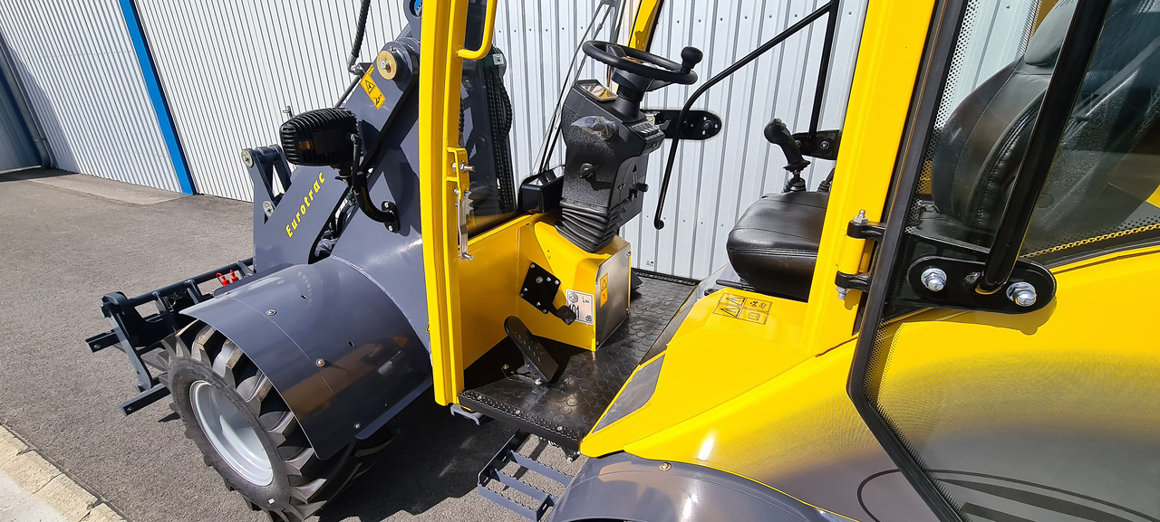 Eurotrac W12 Radlader Hoflader  - Minilaster: bilde 4 Eurotrac W12 Radlader Hoflader  - Minilaster: bilde 4