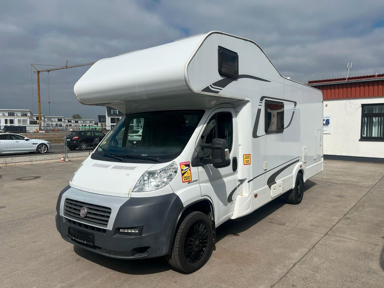 Fiat DUCATO 130 MULTIJET *KÜCHE*BAD*SCHLAFBEREICH* - Alkovebil: bilde 3 Fiat DUCATO 130 MULTIJET *KÜCHE*BAD*SCHLAFBEREICH* - Alkovebil: bilde 3
