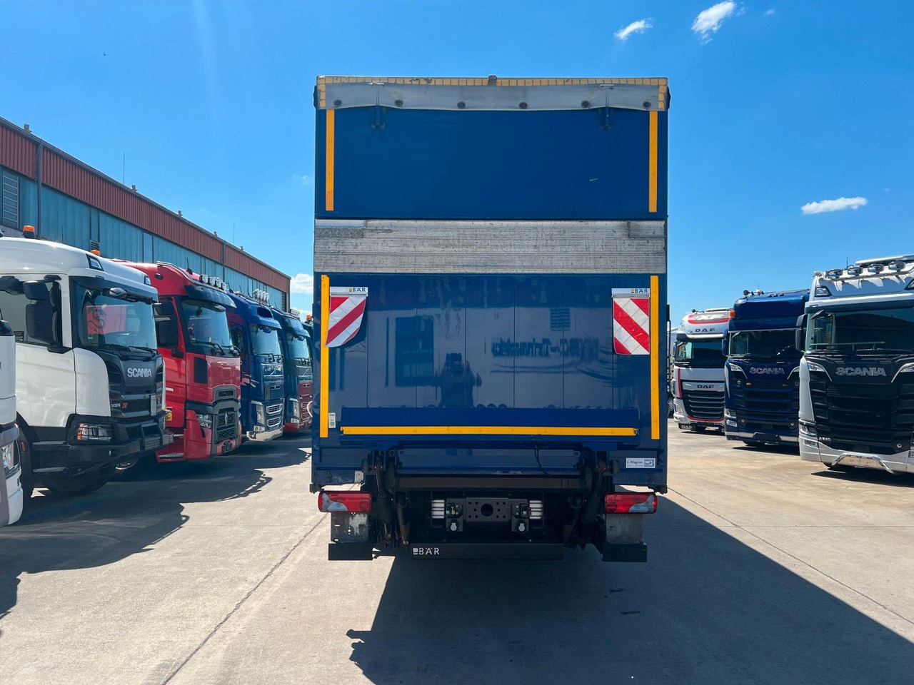 Renault T 380 COMFORT * 18 T * LBW * KLIMA * TOP * - Kapellbil: bilde 5 Renault T 380 COMFORT * 18 T * LBW * KLIMA * TOP * - Kapellbil: bilde 5