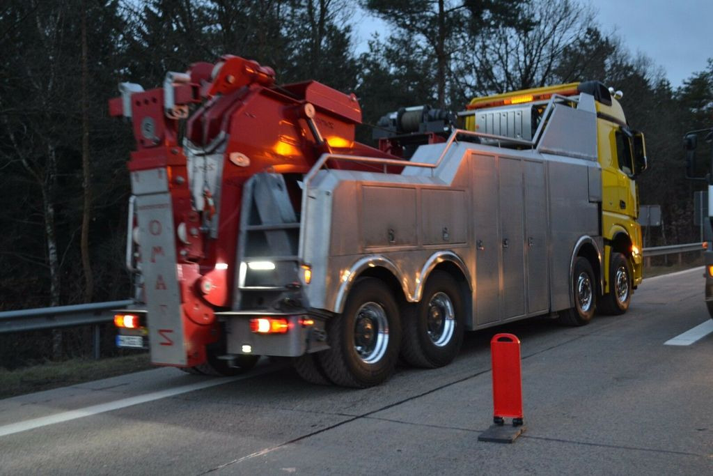 Mercedes-Benz Arocs 4163 8x4 G&G Heavy Wrecker Mercedes-Benz Arocs 4163 8x4 G&G Heavy Wrecker - Bergingsbil: bilde 4 Mercedes-Benz Arocs 4163 8x4 G&G Heavy Wrecker Mercedes-Benz Arocs 4163 8x4 G&G Heavy Wrecker - Bergingsbil: bilde 4