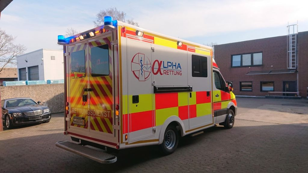 Mercedes-Benz Sprinter 519 ATM 0 KM WAS Koffer Mercedes-Benz Sprinter 519 ATM 0 KM WAS Koffer - Ambulanse: bilde 4 Mercedes-Benz Sprinter 519 ATM 0 KM WAS Koffer Mercedes-Benz Sprinter 519 ATM 0 KM WAS Koffer - Ambulanse: bilde 4