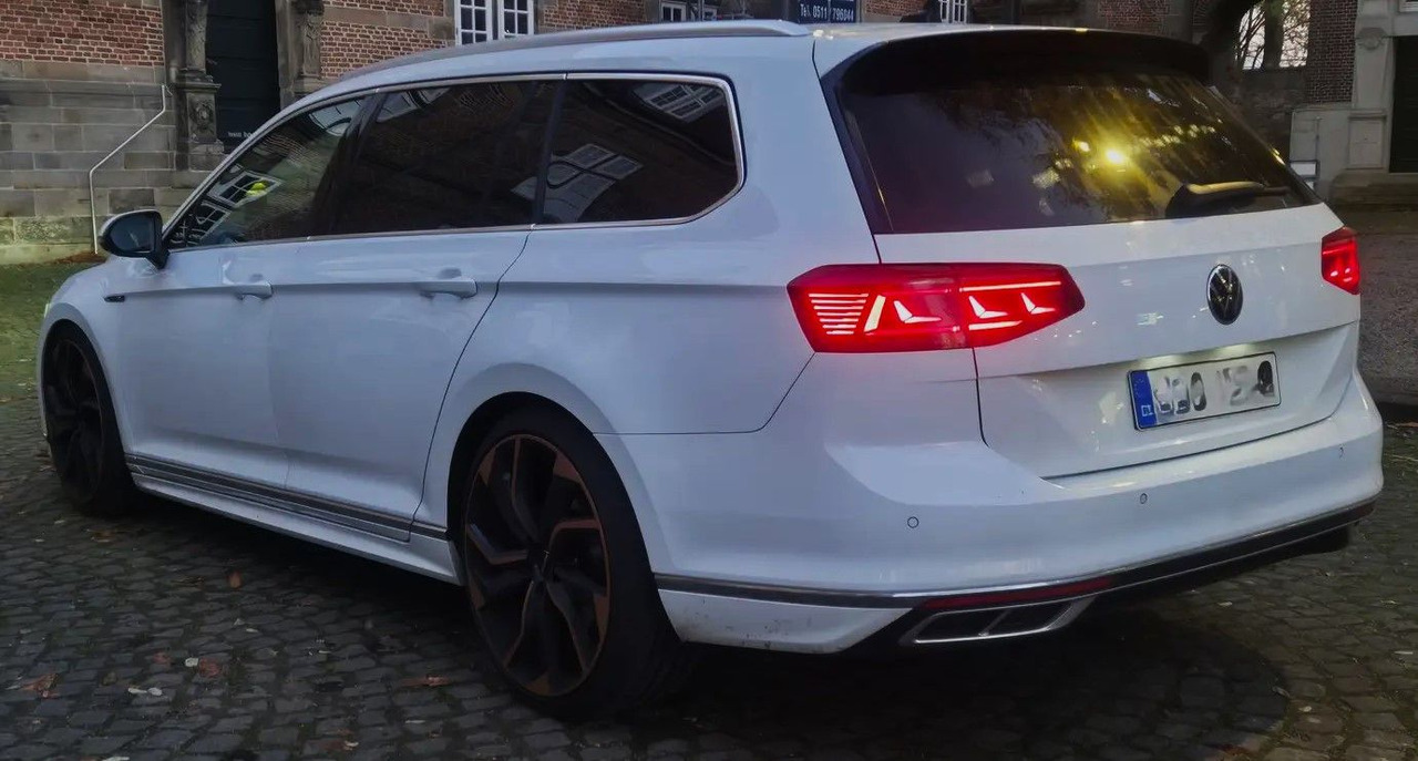 Volkswagen Passat 4-motion R line 9x20 Zoll - Stasjonsvogn: bilde 4 Volkswagen Passat 4-motion R line 9x20 Zoll - Stasjonsvogn: bilde 4