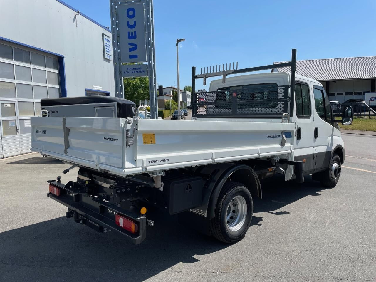 Iveco Daily 70C18H DK - Varebil med tipp: bilde 4 Iveco Daily 70C18H DK - Varebil med tipp: bilde 4