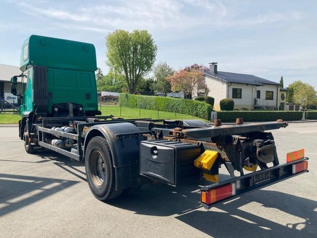 Iveco Stralis AT190S31/FP CM TOPSLEEPER Euro5 Intarder Iveco Stralis AT190S31/FP CM TOPSLEEPER Euro5 Intarder - Container-transport/ Vekselflak lastebil: bilde 5 Iveco Stralis AT190S31/FP CM TOPSLEEPER Euro5 Intarder Iveco Stralis AT190S31/FP CM TOPSLEEPER Euro5 Intarder - Container-transport/ Vekselflak lastebil: bilde 5