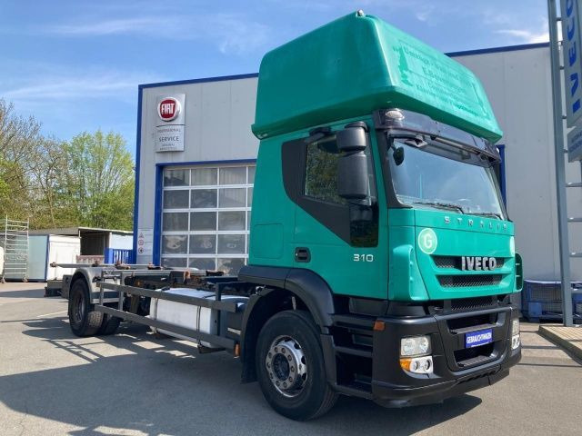 Iveco Stralis AT190S31/FP CM TOPSLEEPER Euro5 Intarder - Container-transport/ Vekselflak lastebil: bilde 1 Iveco Stralis AT190S31/FP CM TOPSLEEPER Euro5 Intarder - Container-transport/ Vekselflak lastebil: bilde 1
