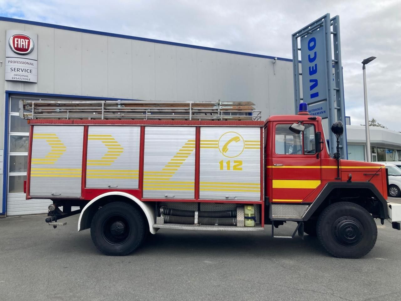 Magirus-Deutz M 160 D 12 AK (4x4) Magirus-Deutz M 160 D 12 AK (4x4) - Lastebil: bilde 3 Magirus-Deutz M 160 D 12 AK (4x4) Magirus-Deutz M 160 D 12 AK (4x4) - Lastebil: bilde 3